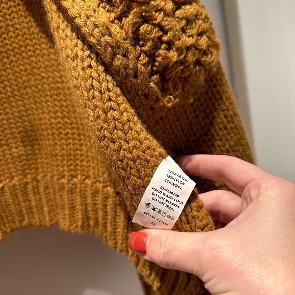 Women’s sweater, cardigan with details, size medium - Picture 3 of 5